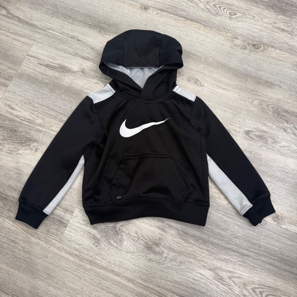 Nike Dri-FIT Toddler Boys Black White Swoosh Pullover Hoodie Size 2T AM14